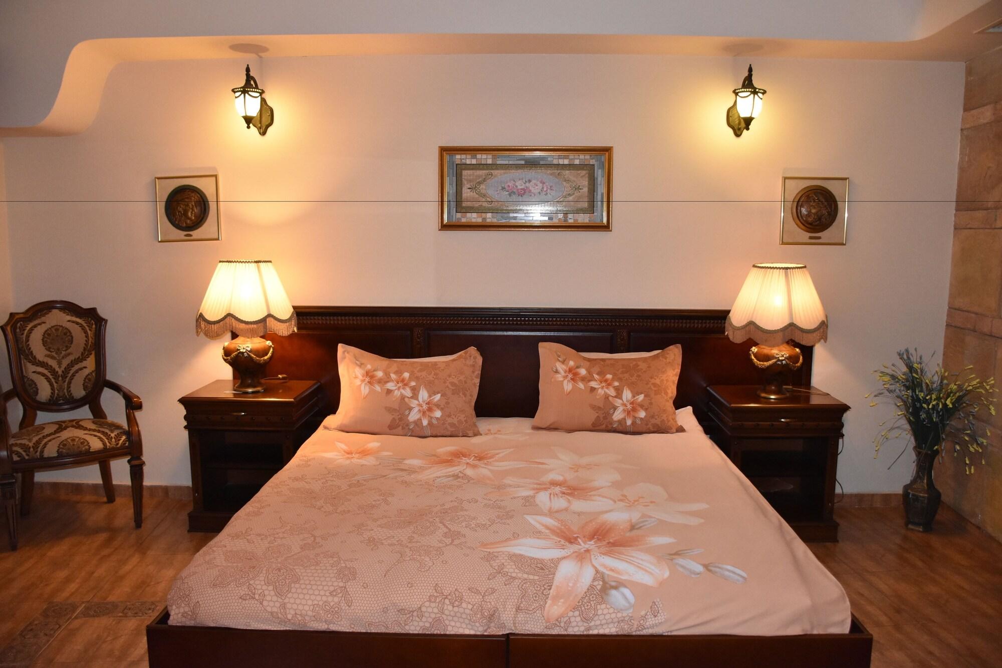 Boutique Hotel Boris Palace & Restaurant Plovdiv Ngoại thất bức ảnh