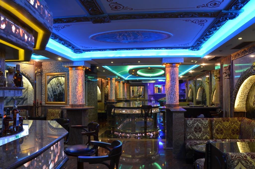 Boutique Hotel Boris Palace & Restaurant Plovdiv Ngoại thất bức ảnh