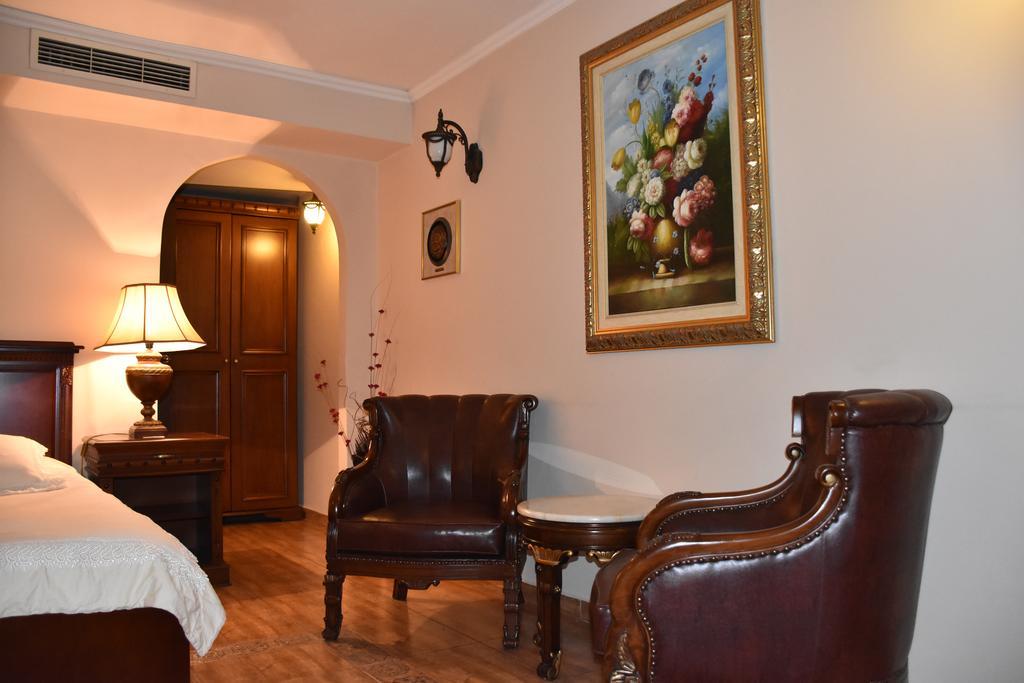 Boutique Hotel Boris Palace & Restaurant Plovdiv Ngoại thất bức ảnh
