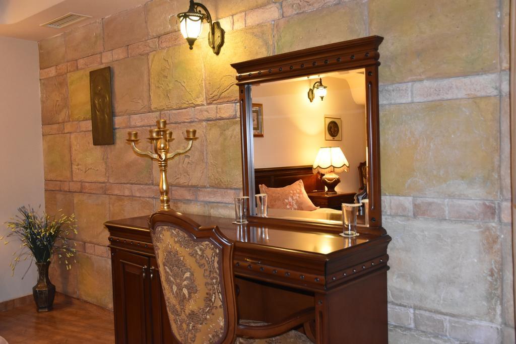 Boutique Hotel Boris Palace & Restaurant Plovdiv Ngoại thất bức ảnh