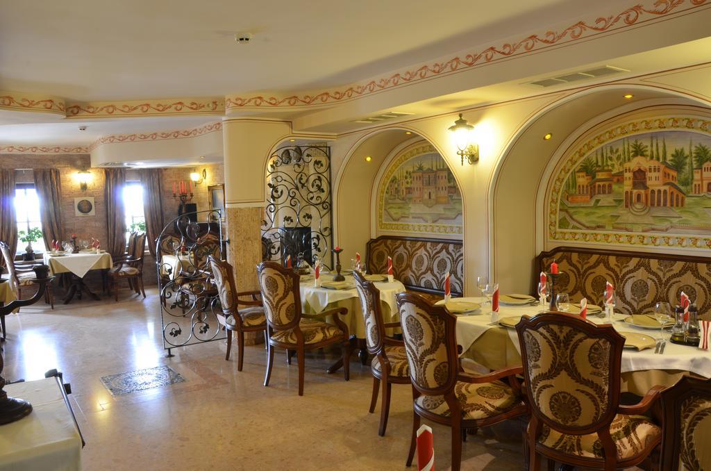 Boutique Hotel Boris Palace & Restaurant Plovdiv Ngoại thất bức ảnh